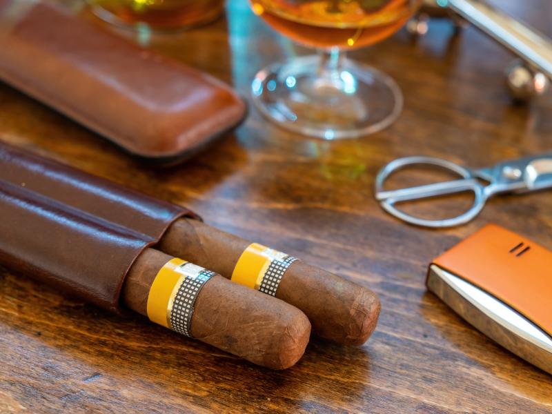 What Makes a Cigar Lounge the Ultimate Place to Unwind?